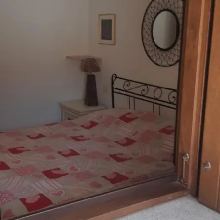 Barcellona Street Apartment
